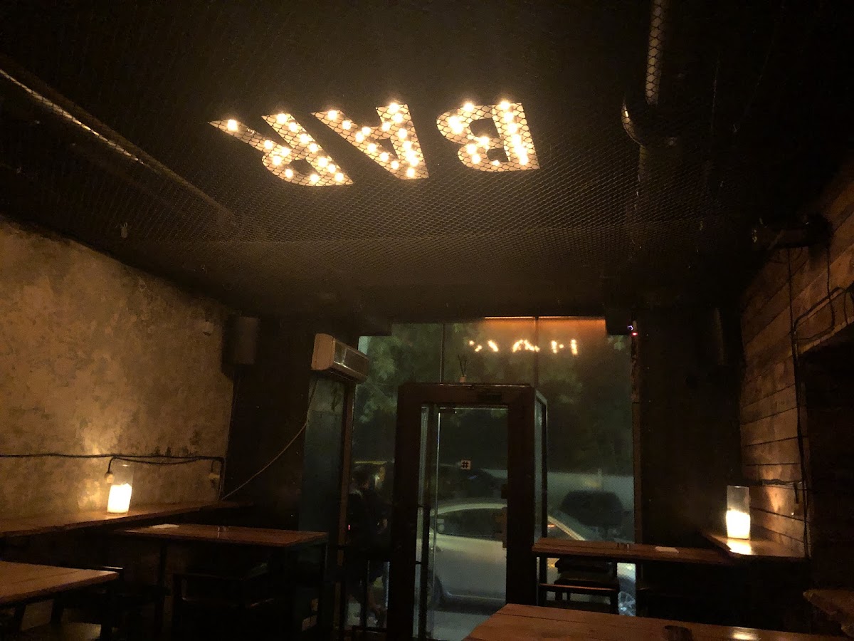 HASHTAG BAR